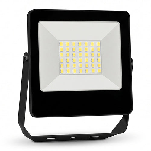 Generic 30W 3000lm 6500K IP65 outdoor LED floodlight with Lumileds LED chips.